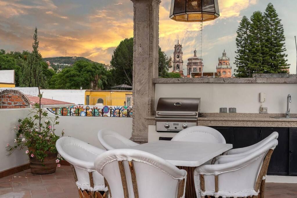 Elegant 3Br Home With Rooftop & Grill In Centro San Miguel Сан-Міґель-де-Альєнде Екстер'єр фото