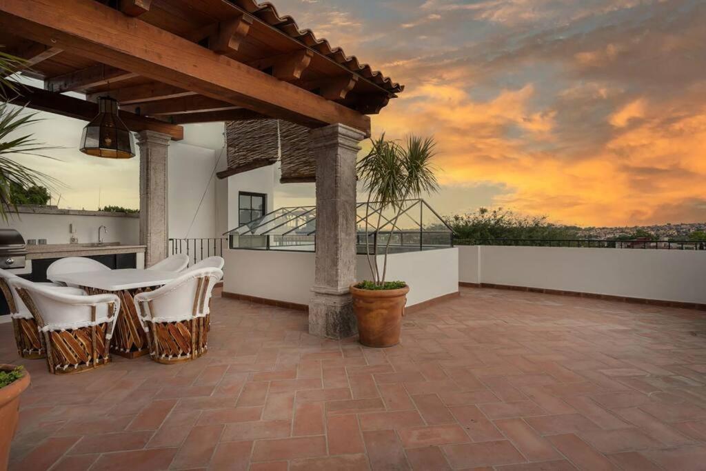 Elegant 3Br Home With Rooftop & Grill In Centro San Miguel Сан-Міґель-де-Альєнде Екстер'єр фото